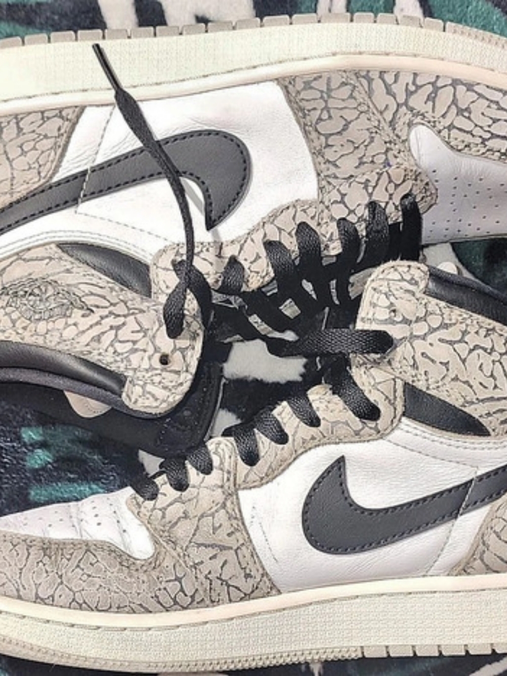 Nike Air Jordan 1 Elephant Print Sneakers US 7